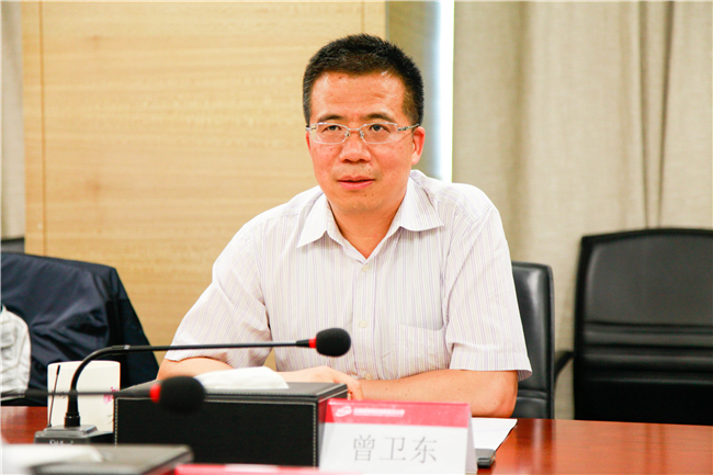 中国铁路昆明局集团有限公司副总经理曾卫东到物流